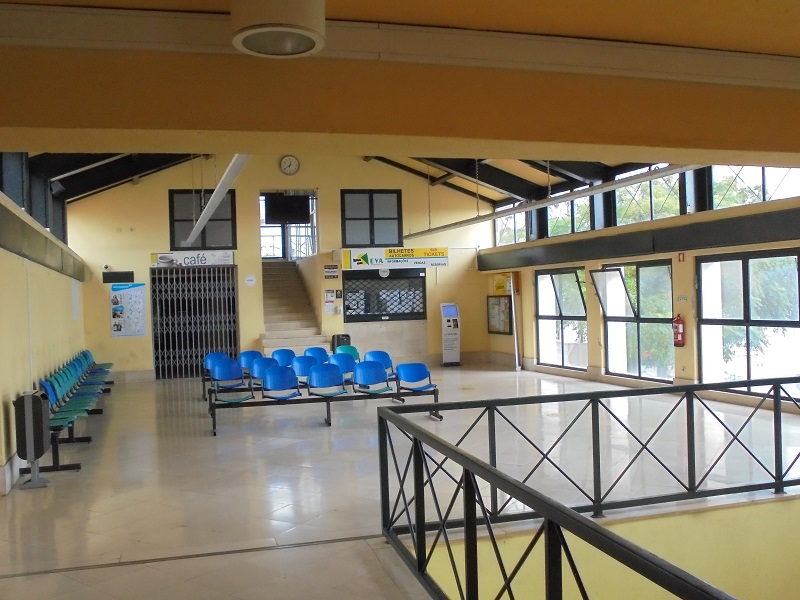 loule-bus-station-interior